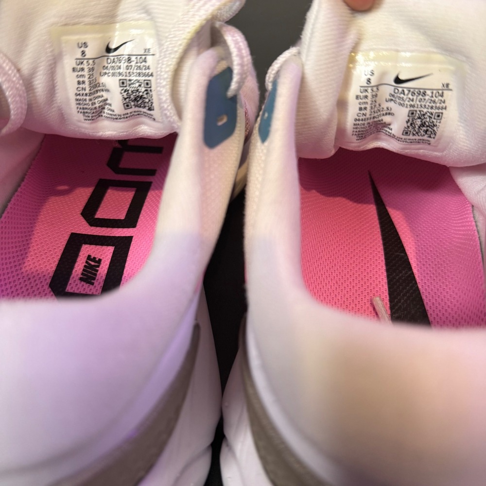 Nike Air Zoom Vomero‎ 16 Womens Size 8 White Pink Running Shoes Athleisure - Picture 15 of 15